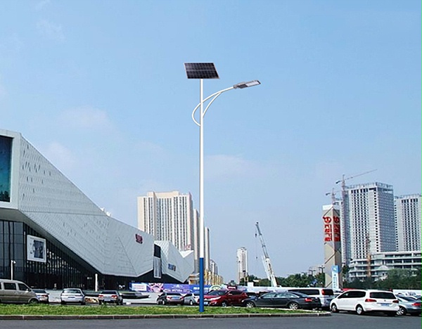 太阳能路灯_广场太阳能路灯_j9九游会太阳能路灯