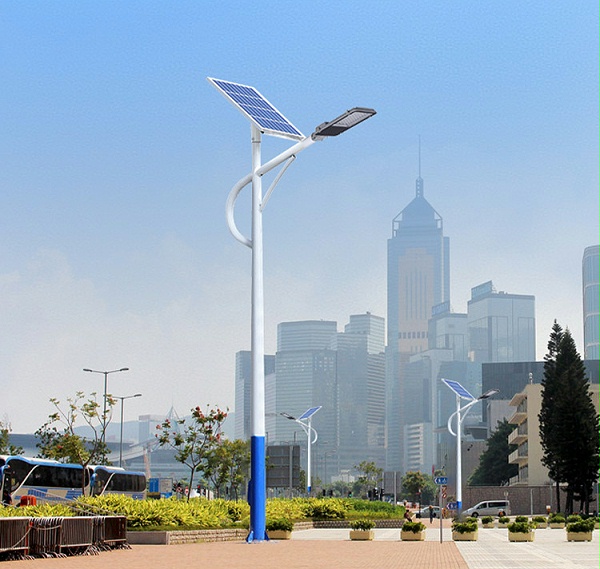 广场太阳能路灯_太阳能路灯价格_j9九游会太阳能路灯价格表