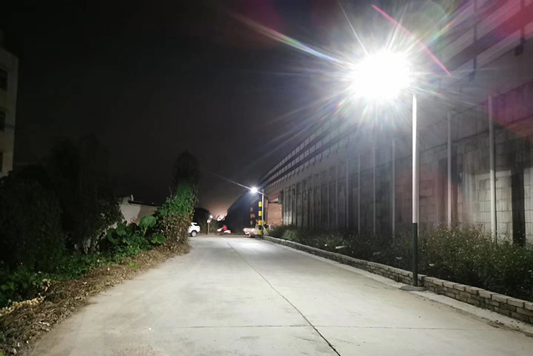 重庆太阳能路灯_农村太阳能路灯_中山j9九游会太阳能路灯厂家