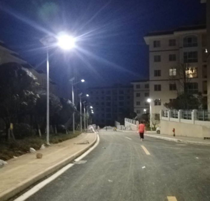 小区太阳能路灯 太阳能路灯厂家 j9九游会