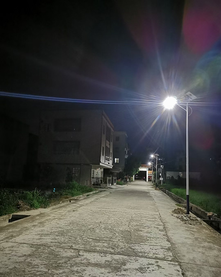 广东太阳能路灯_乡村太阳能路灯_j9九游会